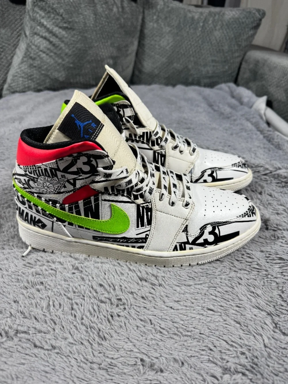 Jordan Air Jordan 1 Mid Shoes Men's 12 Multicolor All-Over Basketball 554724-119